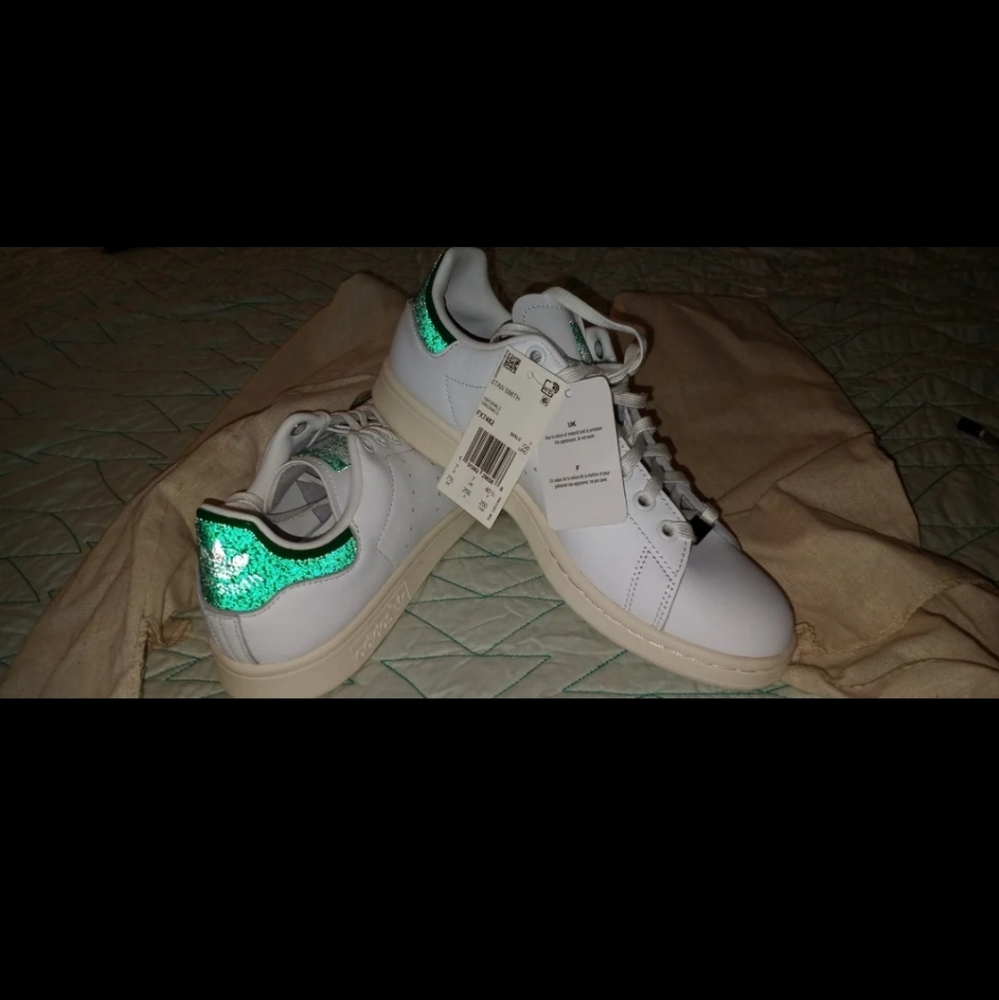 MENS 7.5 STAN SMITH SWAROWSKI UK7 M7.5 W9.5